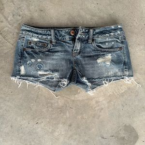 Denim Shorts American Eagle size 0